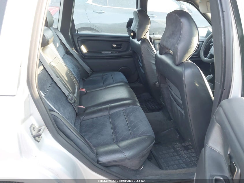 1998 Volvo V70 R VIN: YV1LW5241W2510146 Lot: 44629556