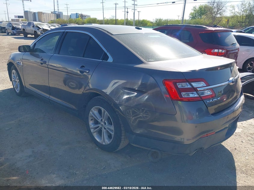 2015 Ford Taurus Sel