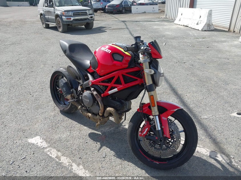 2012 Ducati Monster 1110