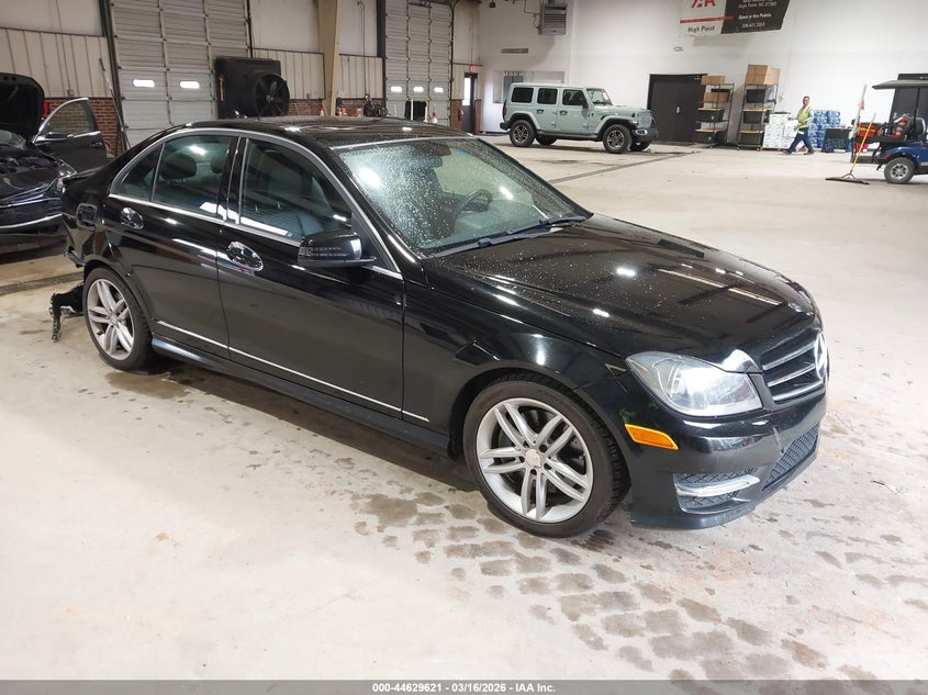 2014 Mercedes-Benz C 300 Sport 4Matic