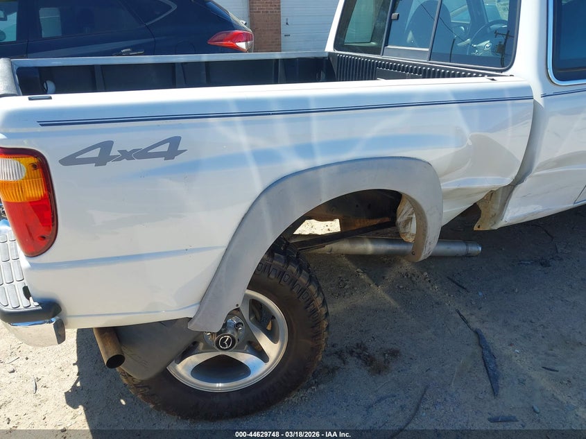 2003 Mazda B4000 Se VIN: 4F4ZR17E23TM18784 Lot: 44629748