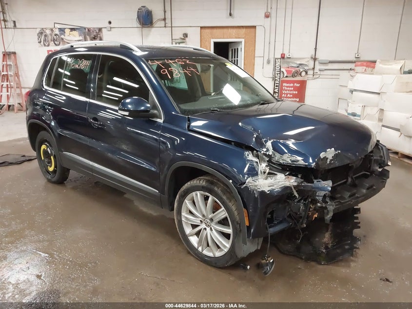 2013 VOLKSWAGEN TIGUAN S/SE/SEL