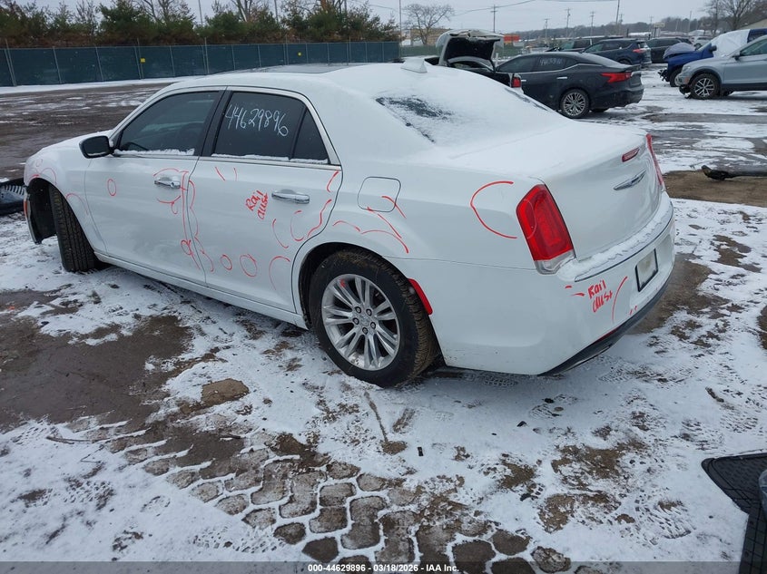 2016 Chrysler 300C