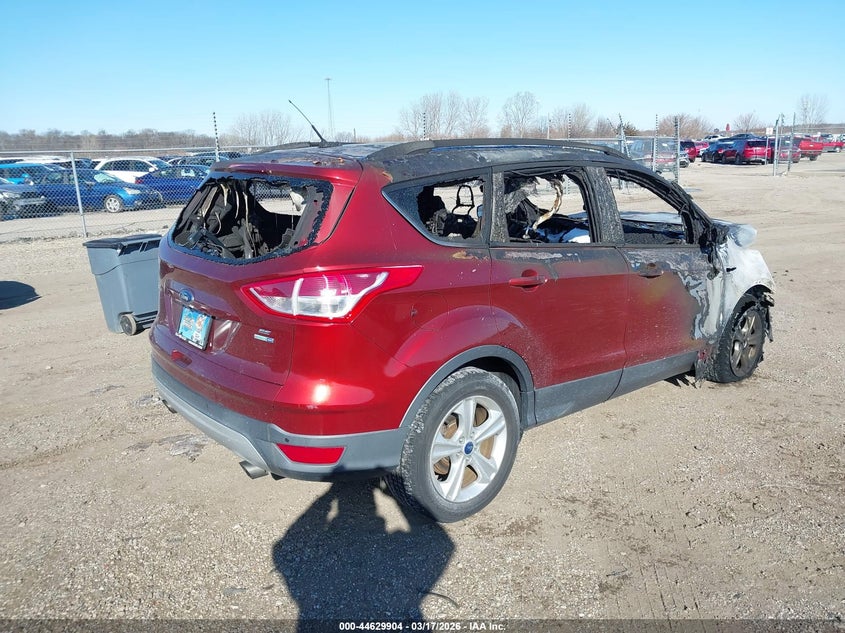 Vin: 1fmcu9gx3eue09596, lot: 45126884, ford escape se 20144