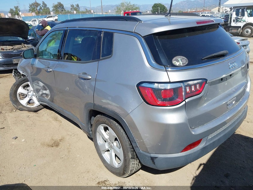 2018 Jeep Compass Latitude Fwd