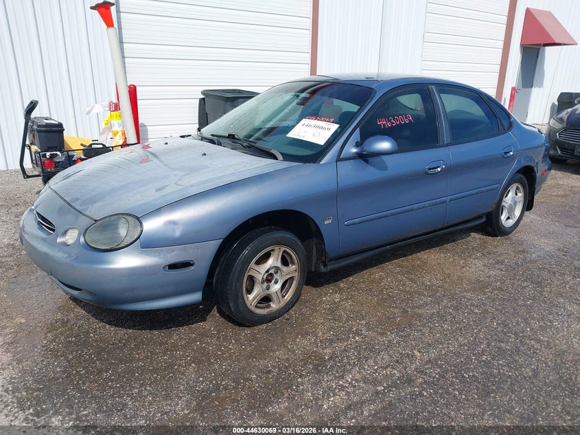 1999 Ford Taurus
