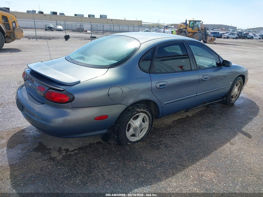 1999 Ford Taurus