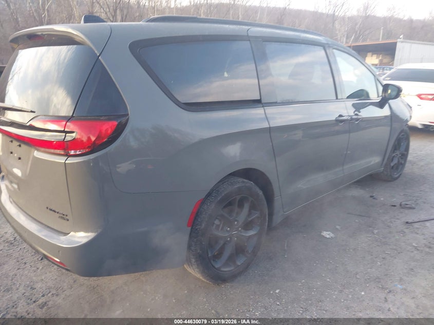 2025 Chrysler Pacifica Limited Awd