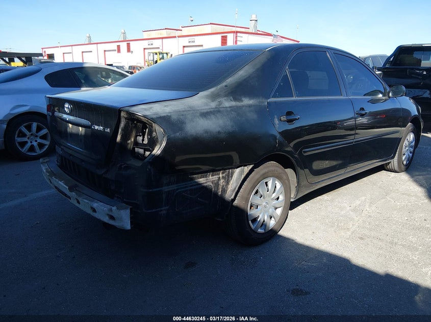 2005 Toyota Camry Le