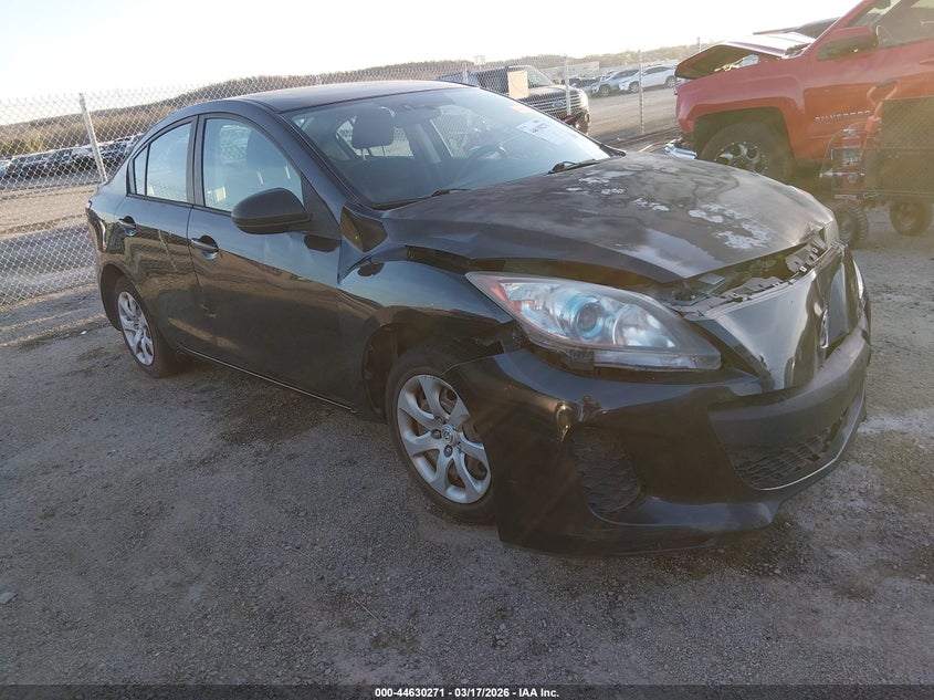Vin: jm1bl1u7xd1744251, lot: 45127251, mazda mazda3 i sport 2013 img_1