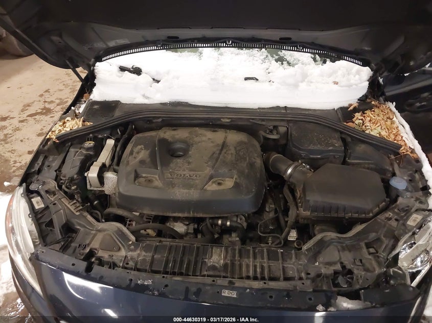 2016 Volvo V60 T5 Drive-E Premier VIN: YV140MEKXG1302669 Lot: 44630319