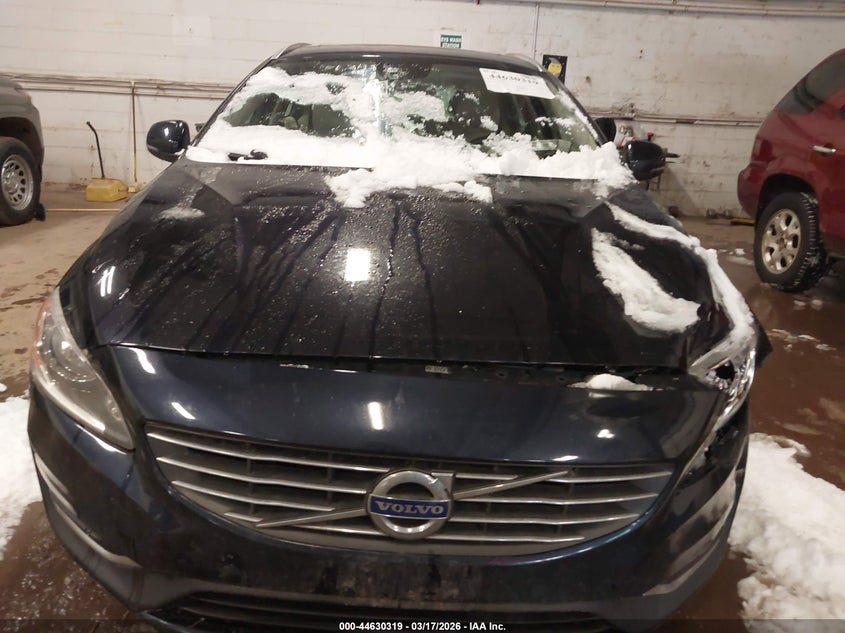 2016 Volvo V60 T5 Drive-E Premier VIN: YV140MEKXG1302669 Lot: 44630319