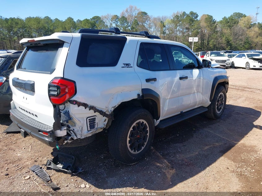 Vin: jteva5br0s5001470, lot: 45127378, toyota 4runner trd off road premium 20254