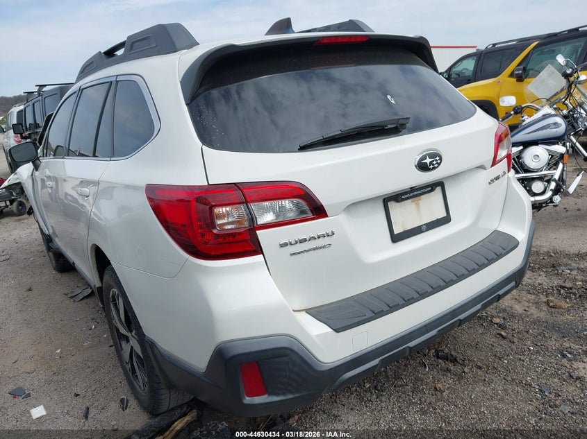 2018 Subaru Outback 2.5I Premium