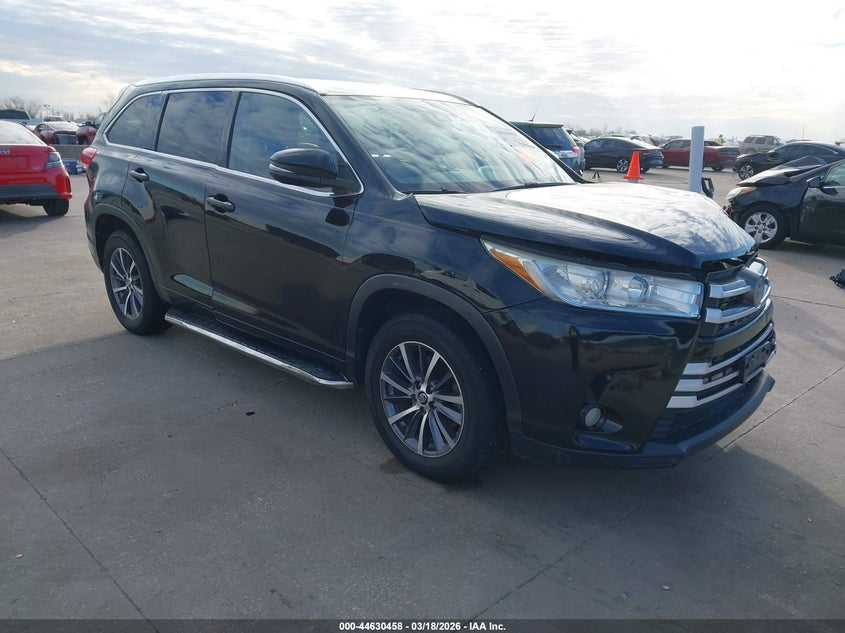 2018 Toyota Highlander Xle