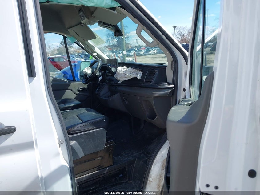 AtlanticExpress - Ford Transit-350