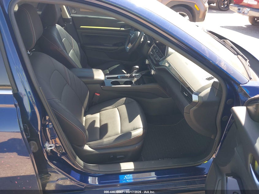 2024 Nissan Altima Sr Fwd