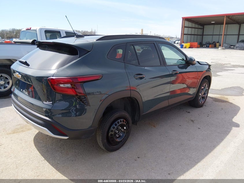 2025 CHEVROLET TRAX auction photo 4