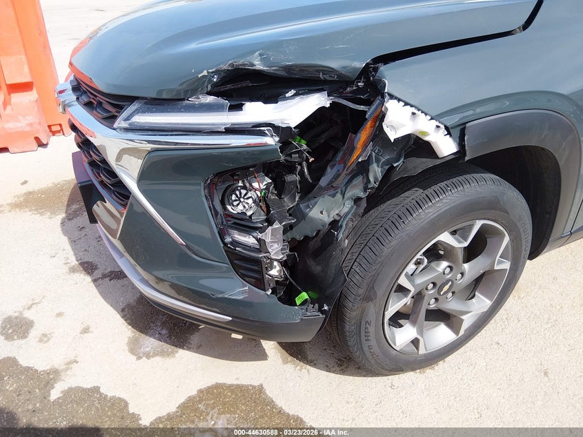 2025 CHEVROLET TRAX auction photo 6