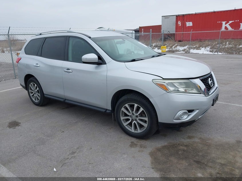 2013 Nissan Pathfinder Sv