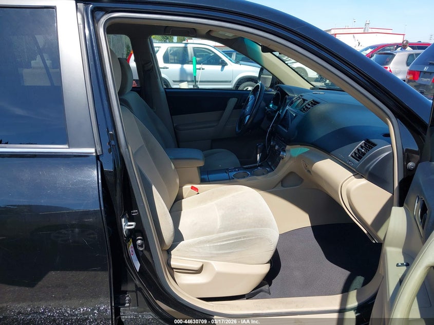 2011 Toyota Highlander Base V6