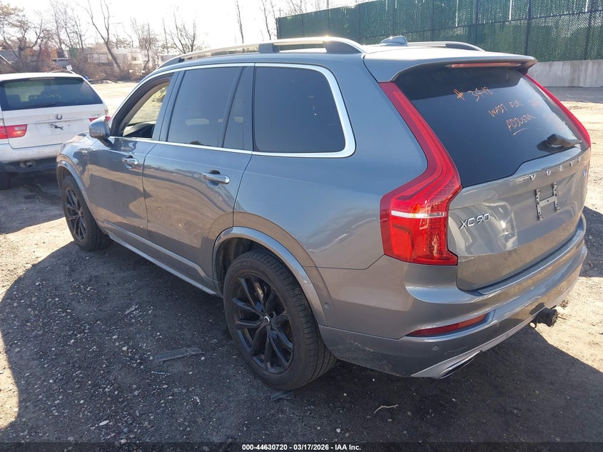 2016 Volvo Xc90 T6 Momentum