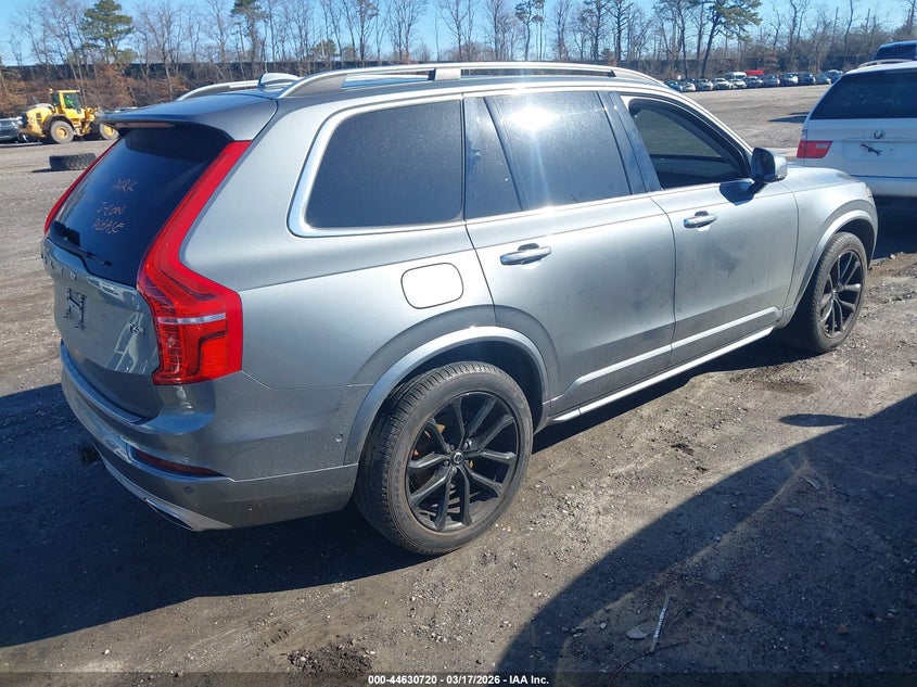 2016 Volvo Xc90 T6 Momentum