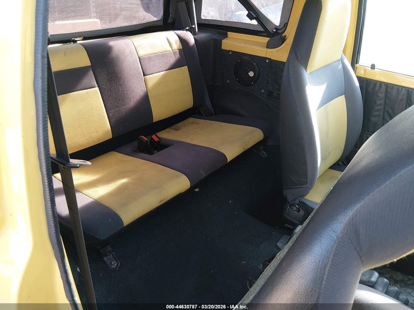 1993 Geo Tracker VIN: 2CNBJ18U7P6923463 Lot: 44630787