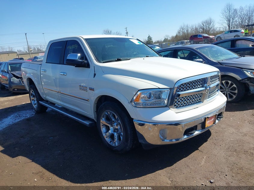 2017 Ram 1500 Laramie 4X4 5'7 Box