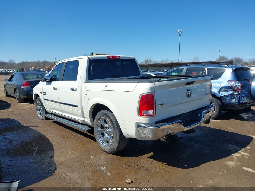 2017 Ram 1500 Laramie 4X4 5'7 Box