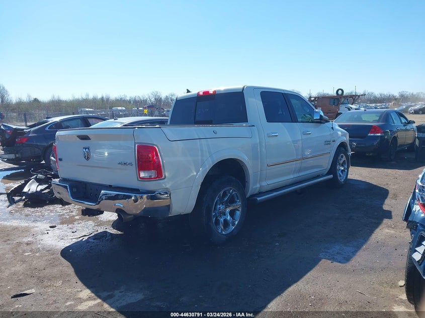 2017 Ram 1500 Laramie 4X4 5'7 Box