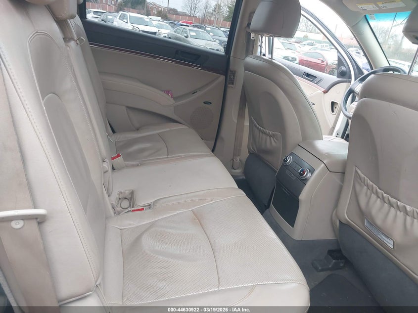 2011 Hyundai Veracruz Limited VIN: KM8NUDCC3BU175857 Lot: 44630922