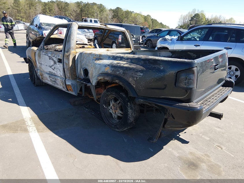 2000 Chevrolet S-10 Ls