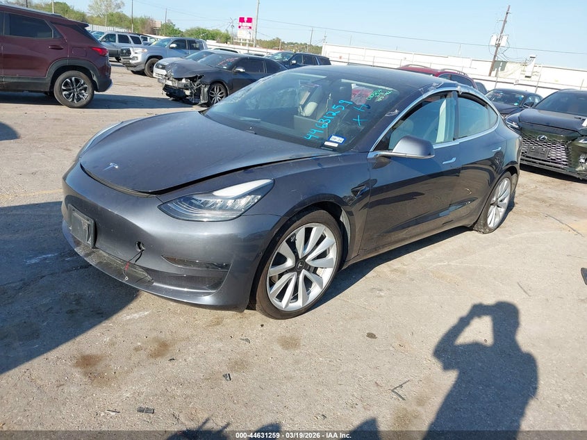 Vin: 5yj3e1ea7lf807921, lot: 45128239, tesla model 3 20202