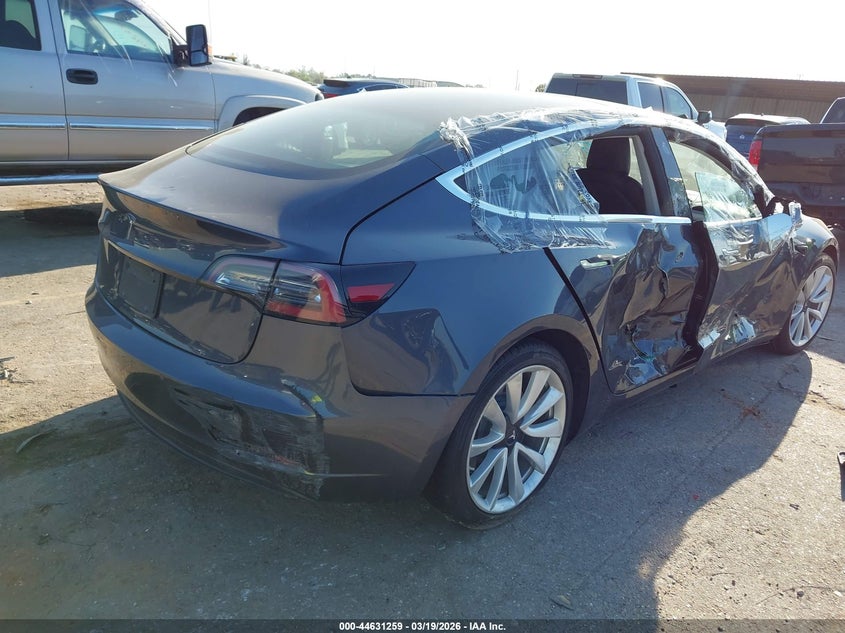 Vin: 5yj3e1ea7lf807921, lot: 45128239, tesla model 3 20204