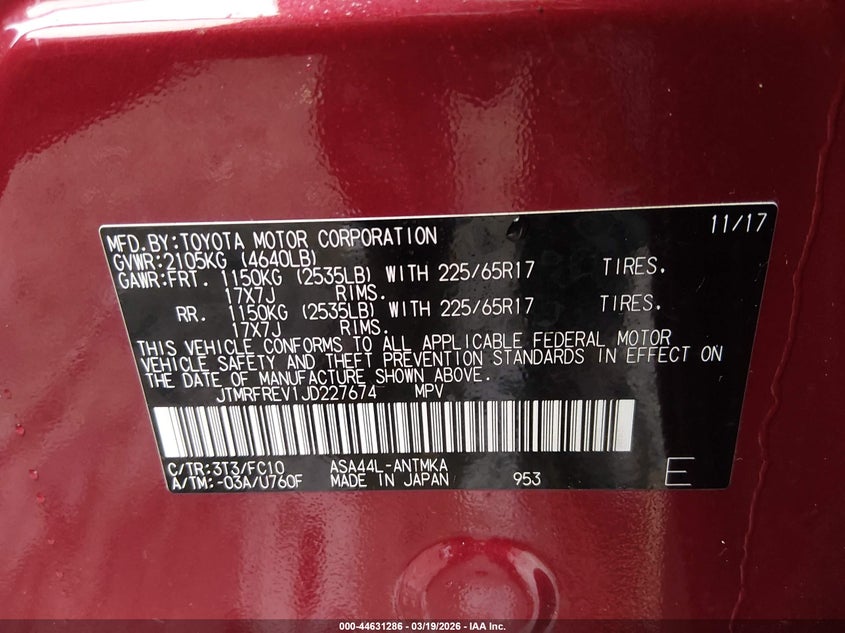 VIN JTMRFREV1JD227674 2018 TOYOTA RAV4 XLE
