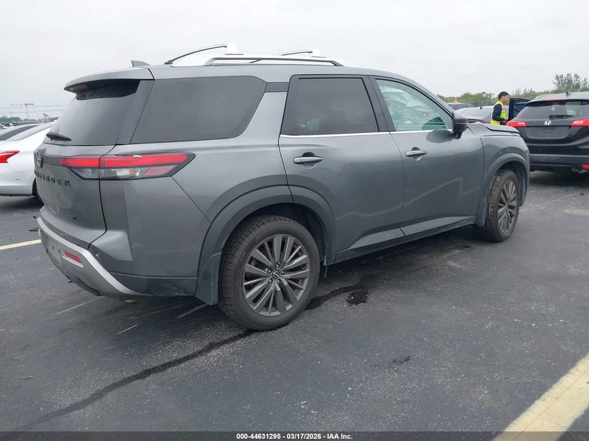 2022 Nissan Pathfinder Sl 2Wd