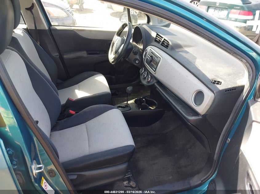 2014 Toyota Yaris Le (Tmc/Cbu Plant)