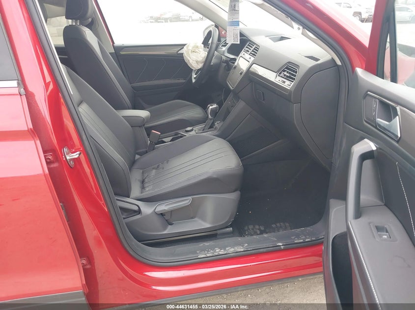 2024 Volkswagen Tiguan 2.0T Se/2.0T Wolfsburg Edition