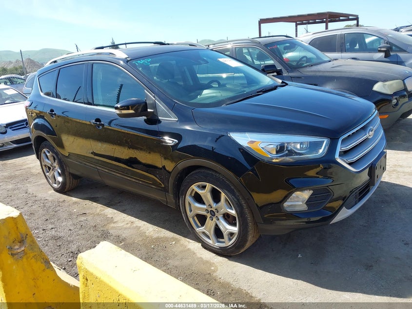 2017 FORD ESCAPE TITANIUM