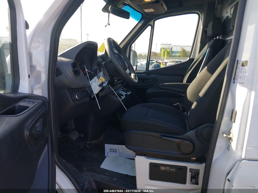 2021 Mercedes-Benz Sprinter 2500 Standard Roof I4 Diesel