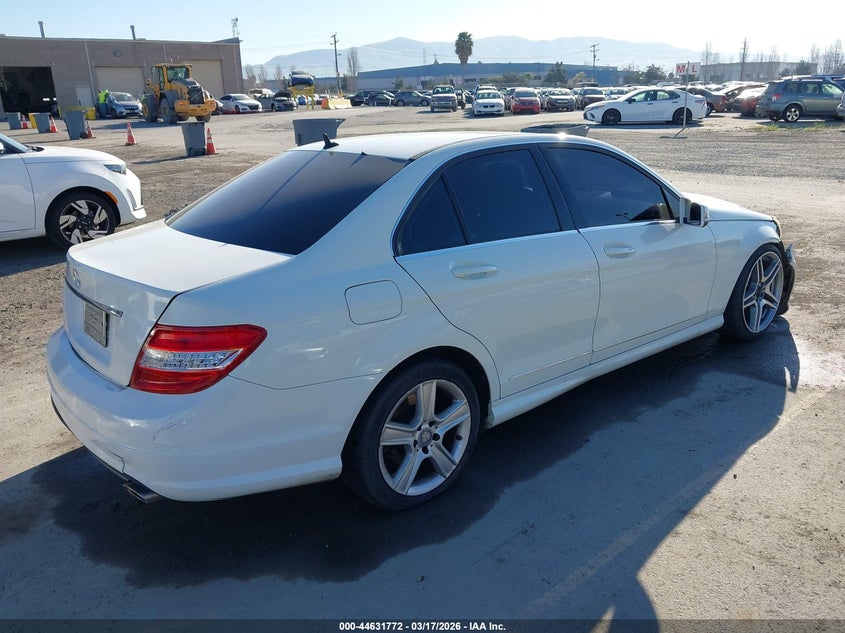 2011 Mercedes-Benz C 300 Sport