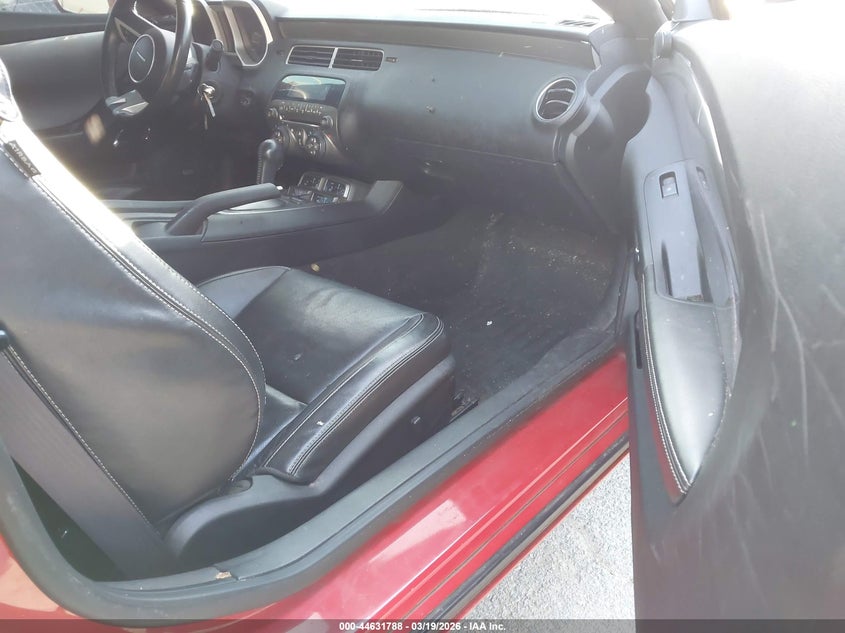 2011 Chevrolet Camaro 2Lt