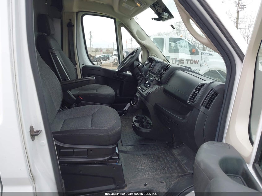 2022 Ram Promaster 2500 Low Roof 136 Wb