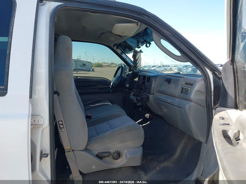 2004 Ford F-350 Lariat/Xl/Xlt