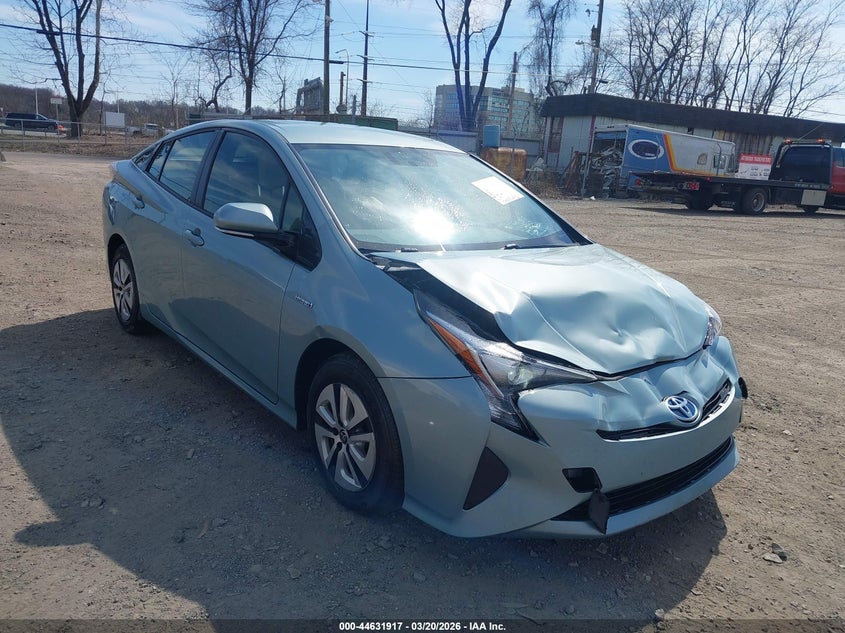 2016 Toyota Prius Three
