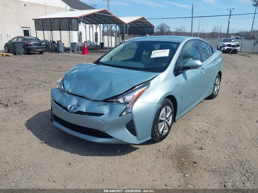 2016 Toyota Prius Three