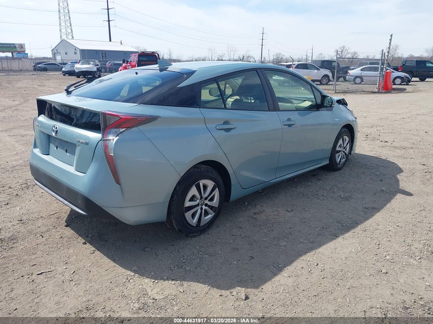 2016 Toyota Prius Three