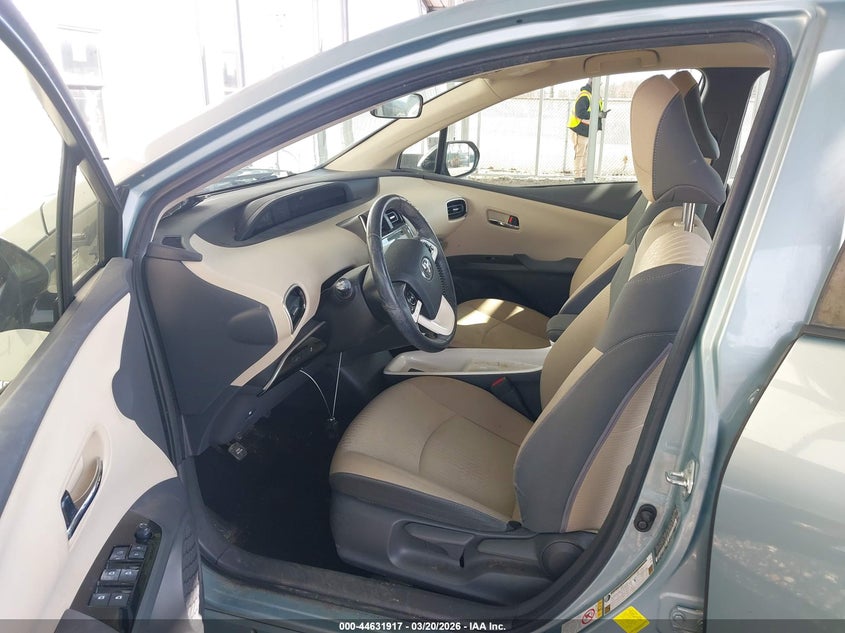 2016 Toyota Prius Three