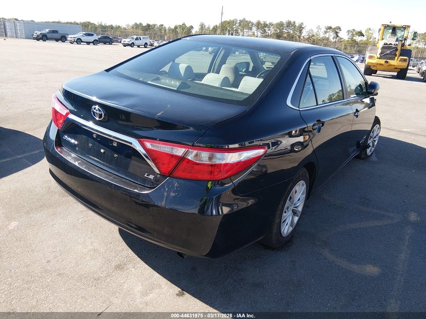 2016 Toyota Camry Le
